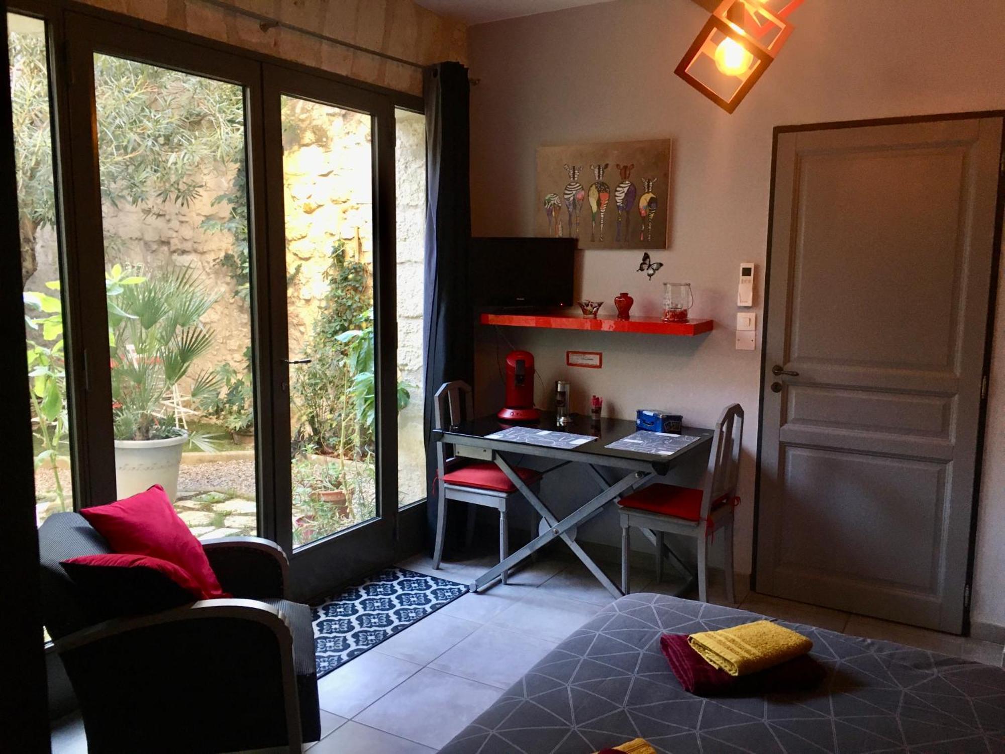 Chambre Sur Jardin Secret - Avignon Centre - Climatisee Exteriör bild